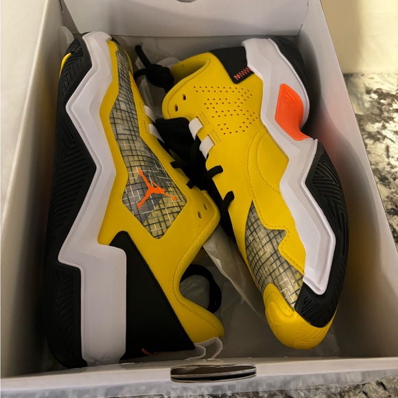 NIB Jordan One Take 4 Tour Yellow Shoes - Picture 3 of 11
